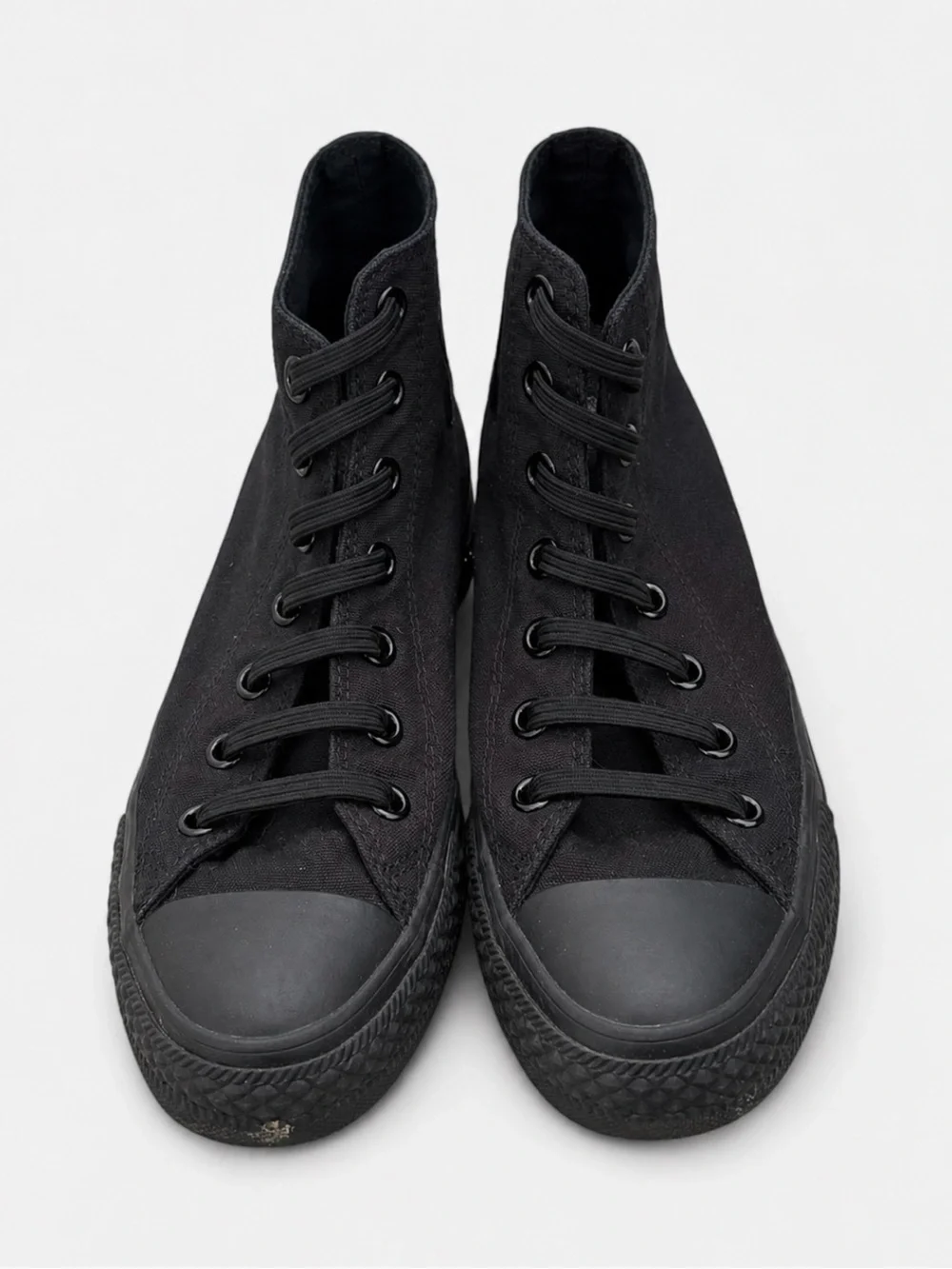 Converse Chuck Taylor All Star High-Top Sneaker in Black women’s Size 8 - Picture 2 of 5